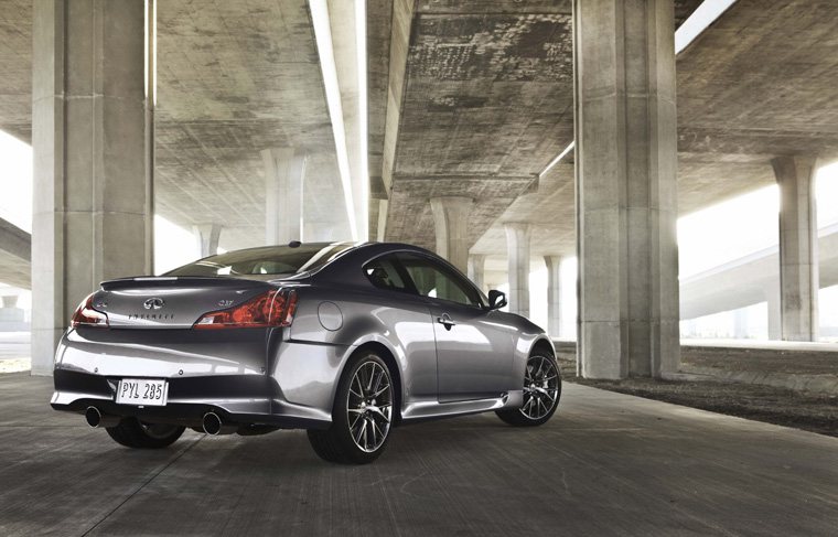 2011 Infiniti G37 IPL Coupe Picture